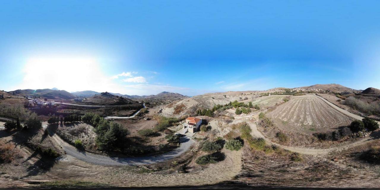 Stone House Of Panos Villa Kornos Екстериор снимка